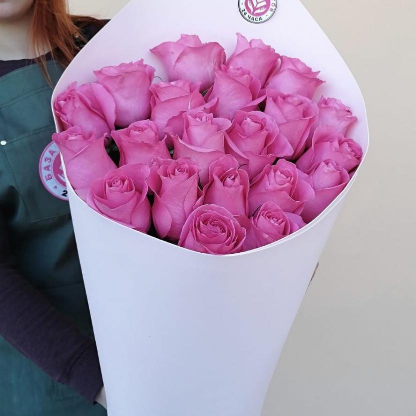 Букеты из розовых роз 70 см (Эквадор) [Артикул  30888izh]